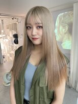 プラチナベージュ