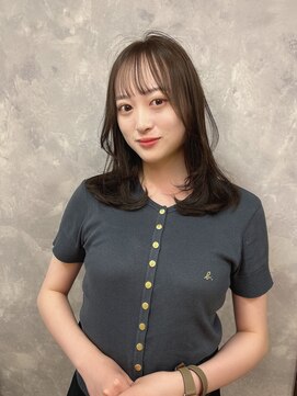 シオ ヘアー デザイン(Sio. hair design) 透明感があってナチュラルなオリーブグレージュカラー!