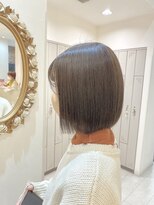 リリアン(ReLien)&nbsp;可愛さあふれる切りっぱなしボブ