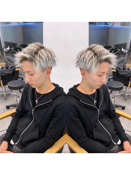 メンズサロン キング 梅田店(Men’s salon K!ng) 波巻きツイストスパイラルパーマ/フェザーパーマ/眉毛/メンズ