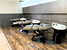 美容業界最高峰のフルフラット型シャンプー台「YUME」を設置しております！