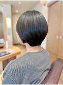 簡単にまとまるショートボブ