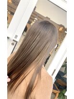 アンジュベイナハ (Ange Bay NAHA) 透明感と柔らか×ハイトーンベージュ