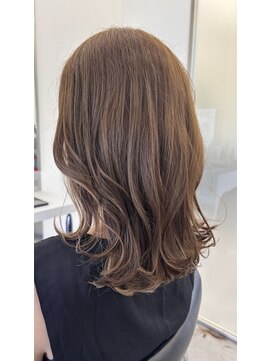 ゴウトゥデイシェアサロン 町田店(GO TODAY SHAiRE SALON) 明るい白髪染め