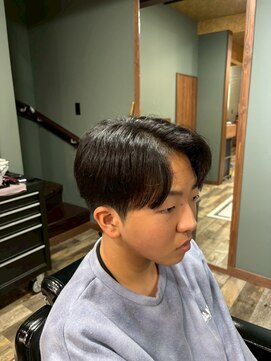 スタンドバーバー 柏(STAND BARBER) MEN’S HAIR/サーフカール/刈り上げセンターパート/柏