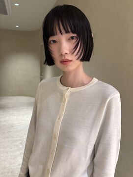 ショート・ボブレイヤー/レイヤーカット/顔周りレイヤー/20代