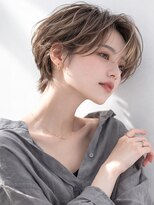 リリアーナ(LILIANA)&nbsp;池袋 ハンサムショート 大人ショート アッシュグレージュ