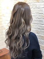 ヘアケアアンドヘアデザイン リベール(L:belle)&nbsp;グレージュアッシュ