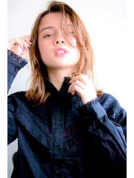 ガレージ バイ グリーン 原宿 表参道(Garage by green) 【loki】ハイトーンロブ