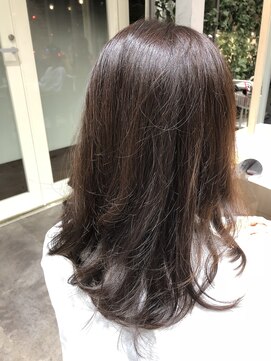 ビースリー ロア コーラルミディアム[横浜 ビースリー スタイル]