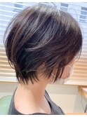 丸みのある小顔ショート ユーレルムオット