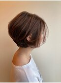 軽やかなショートボブ