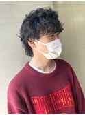パーマとウルフで個性感を出せます♪