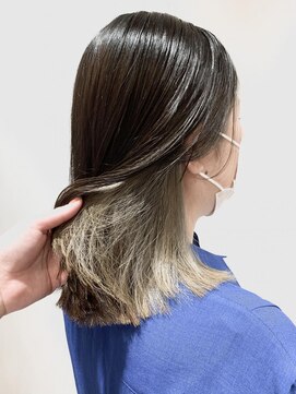 リア(Li'a by neolive) インナーカラー グレージュ