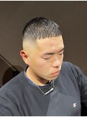 ビジネスベリーショート クロップスキンフェード くせ毛カット