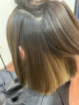 リアナ(RIANA) 髪質改善ストレート　ブリーチ履歴