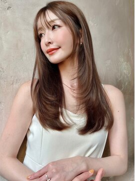 ロンド アンブル 四条烏丸(Lond ambre) 黒髪カタログ小顔に見せるヘアストレートレイヤー41104