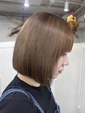 リア(riah) ブリーチなしダブルカラーレイヤーカット韓国ヘア