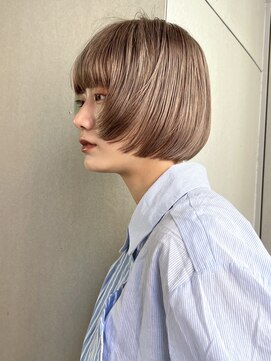 ジェム(GEM) 切りっぱなしボブグレージュラインボブダブルカラー★4