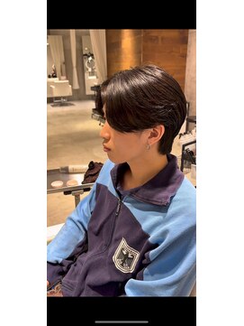 ミリ(milli Produce by ITAKURA) 毛流れセンターパート