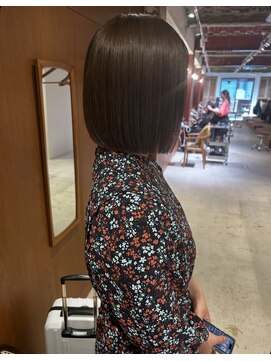 シーレ 心斎橋(siiile) 柔らかいブラウン