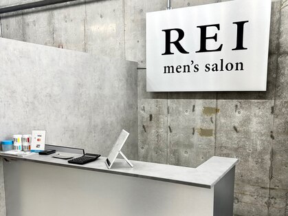 レイ(REI)の写真