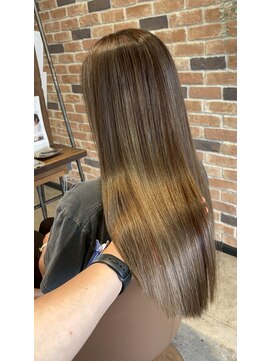 スペックホルダー(Spec Holder) 髪質改善ミルクティーカラー