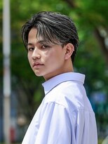 ブラック(BLACK)&nbsp;ウィングバック/Men'sHair/リバースセンターパート/表参道