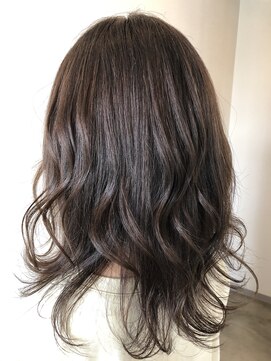 アイランド 芳野店 ミディアムカール