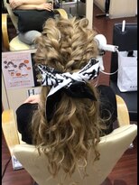 ヘアサロン ユニティ(Hair Salon Unity) ツイスト編みonカール