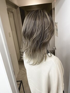 エイト 船橋店(EIGHT) tomi-57　バレイヤージュカラー！