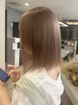 ルーブ トウキョウ(Loob. TOKYO) ハイトーンカラーダブルカラーミルクティーベージュレイヤー池袋