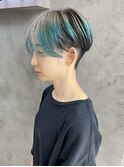 刈り上げハンサムショート　ハイトーンショート