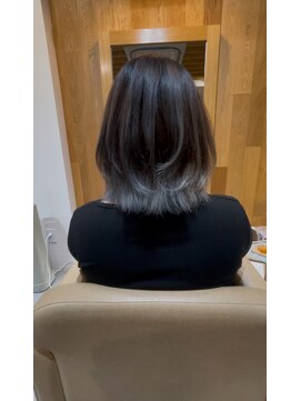 キレイコムデュース(Deuce) レイヤーボブ