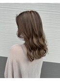 ミルクティーグレージュ
