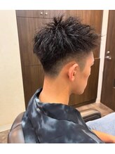 アートキューブイシザキ 短髪×ツイストパーマ