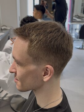 グルーマーズクレッジ 渋谷店(GROOMER/S CREDGE) メンズ/スパイキーショート/フェード/ニュアンスパーマ