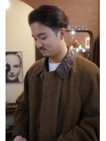 エディ(Edy)&nbsp;センターパート刈り上げメンズ眉毛カット外国人風ブラウンカラー