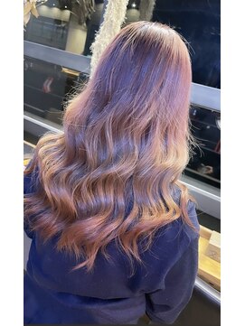 ヘアーデザイン ディードット ウル(D. ulu) 【渡辺秀斗】ペールピンクベージュ