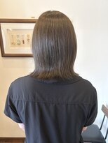 フラテロ(fratello) ブリーチ無しで透明感。オリーブベージュ