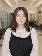 ケンジサナンド(KENJE Sanando)&nbsp;東恩納 雛乃