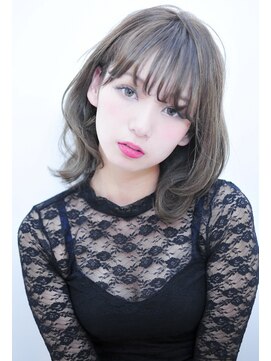 デイズ(days) シースルーバングがかわいい☆ラベンダーアッシュブリーチカラー