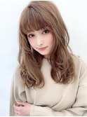 ヘルシーロング前髪ありプラチナベージュ透明感20代30代40代銀座