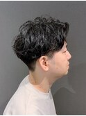 前髪パーマ センターパート アップバング ツーブロックショート