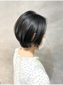 ショートボブ