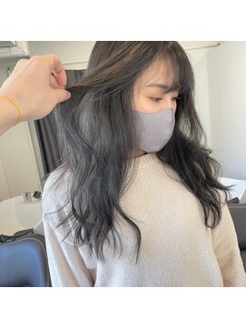 ピヨン 心斎橋(piLLon) ブルーブラック