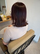 アムアム(amu_amu)&nbsp;透明感抜群外国人風カラー★カット＋イルミナカラー＋うる艶TR