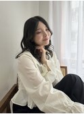 ダークアッシュカラー×ミディアムレイヤー