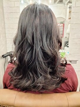 アンフィ 南町田(Anphi) くびれ巻