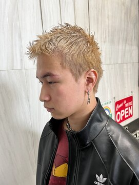 オーパスクリエ (OPUS CREER) 刈り上げないスパイキーショート×プラチナブロンド！！